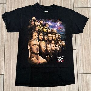 WWE Black Graphic Tee - Short Sleeve